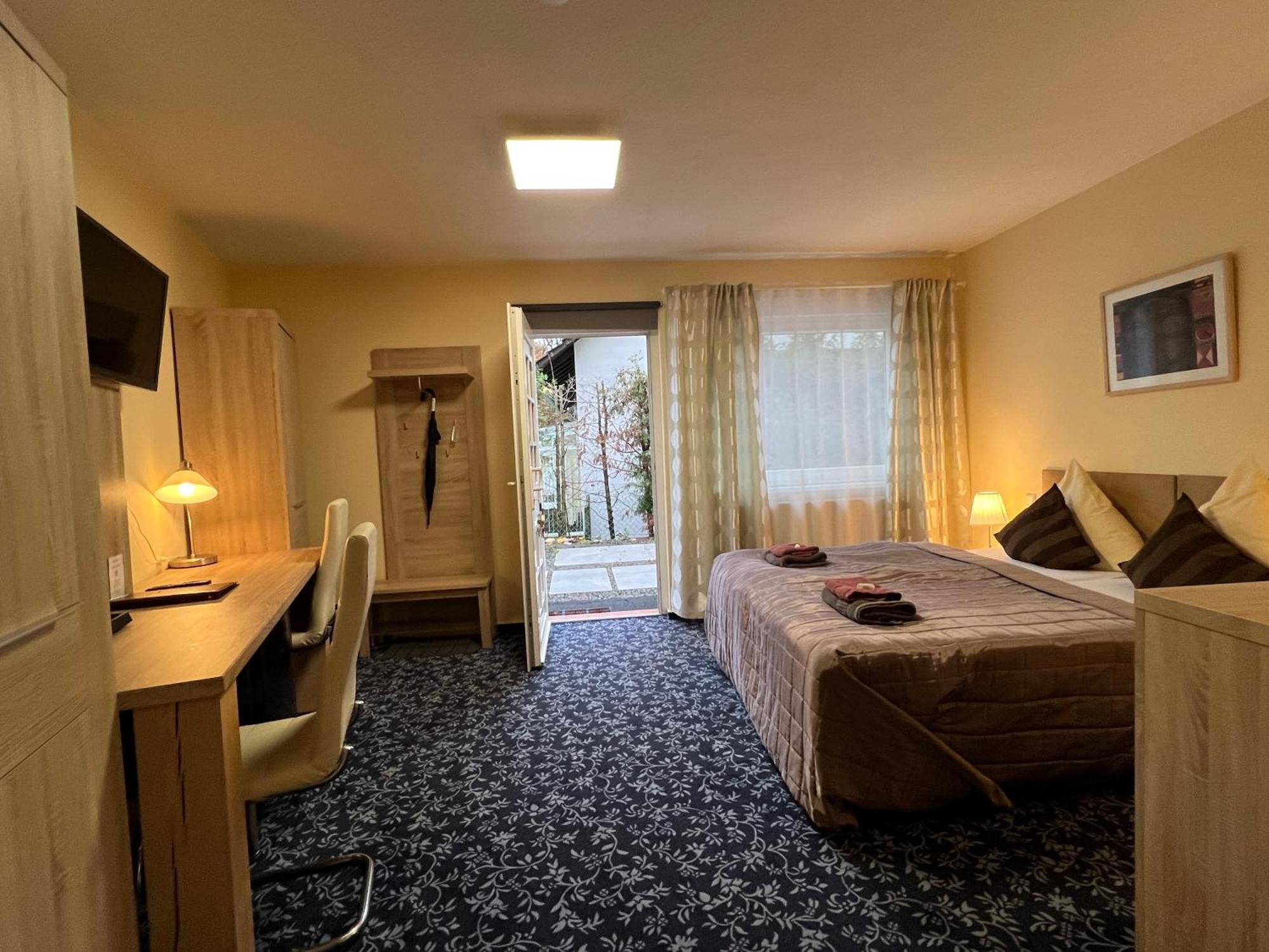 Hotel Sonnenhof Merzig Extérieur photo