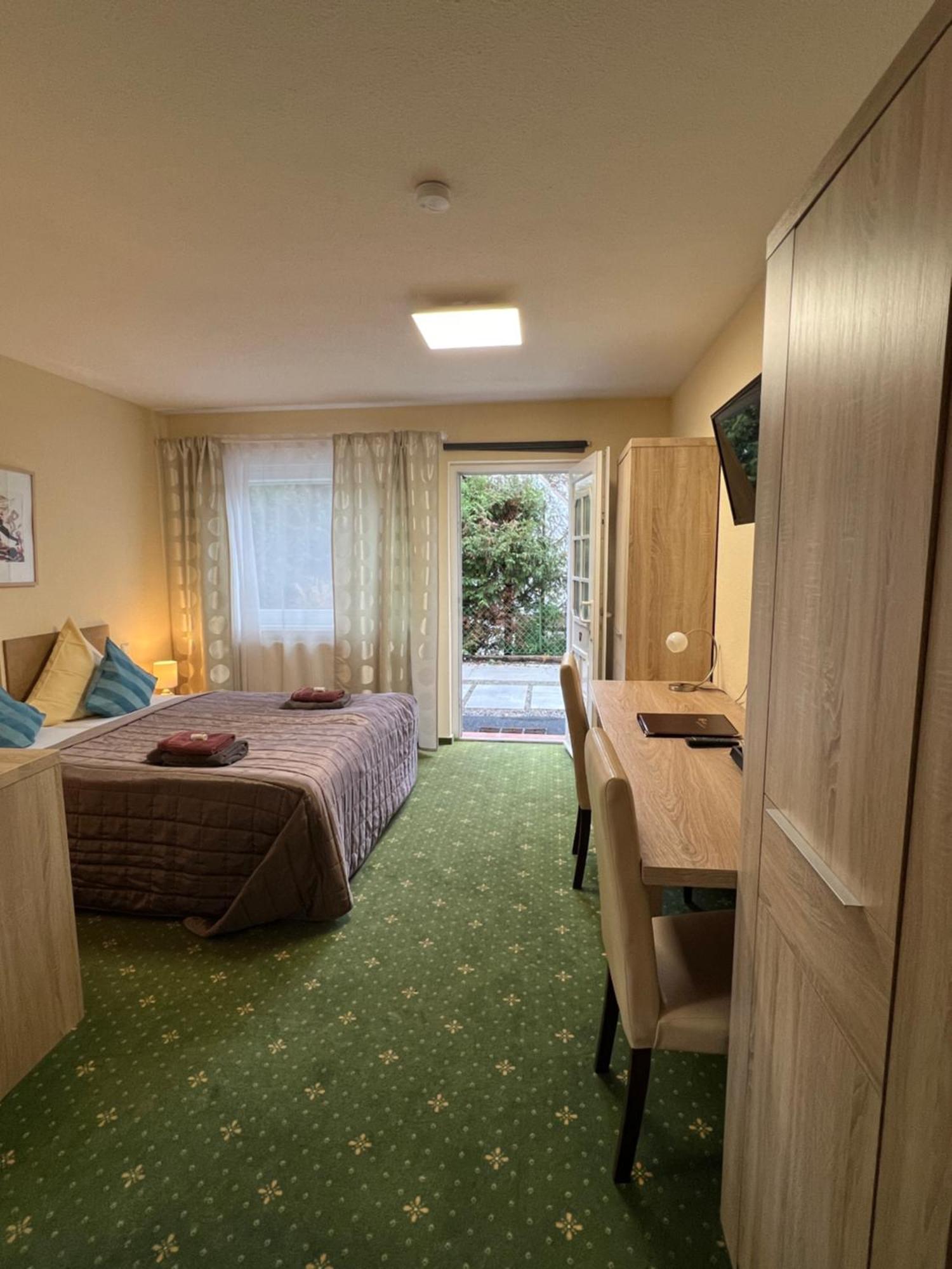 Hotel Sonnenhof Merzig Extérieur photo