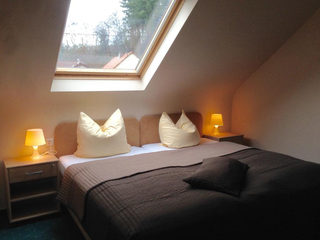Hotel Sonnenhof Merzig Extérieur photo